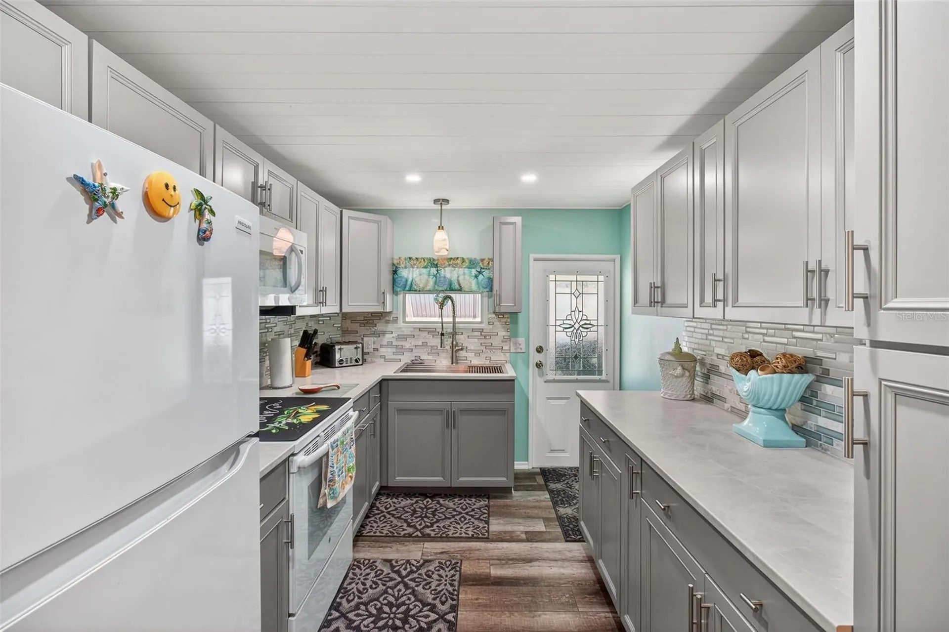 2000 E Bay Drive Largo FL 33771