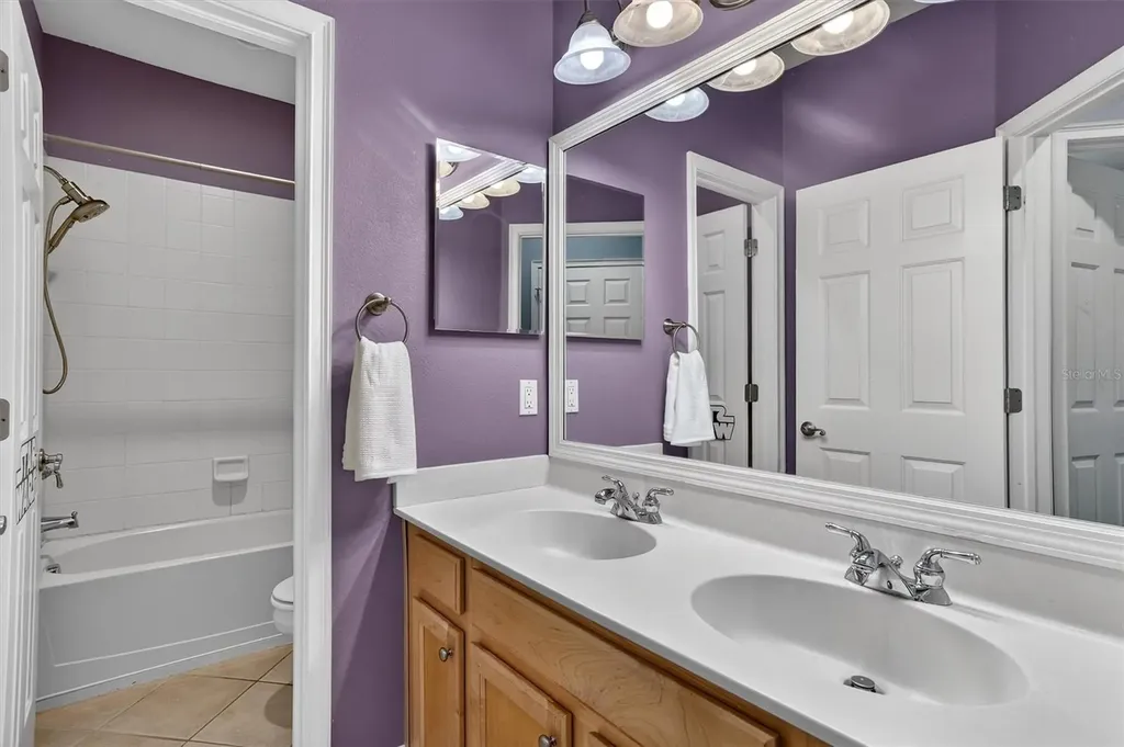 416 Manns Harbor Drive Apollo Beach FL 33572