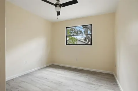 7275 Edinburgh Way Weeki Wachee FL 34613