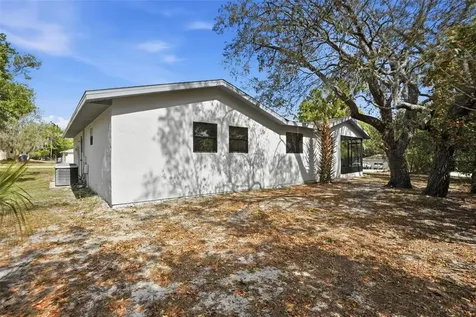 7275 Edinburgh Way Weeki Wachee FL 34613
