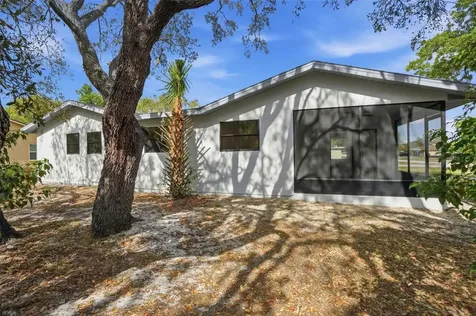 7275 Edinburgh Way Weeki Wachee FL 34613
