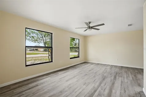 7275 Edinburgh Way Weeki Wachee FL 34613