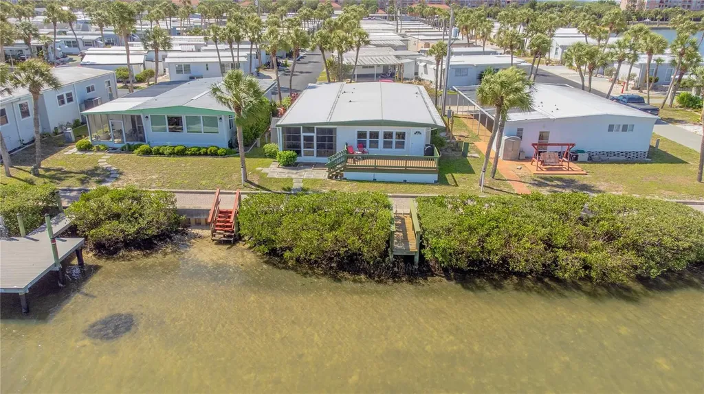 4851 W Gandy Boulevard Tampa FL 33611