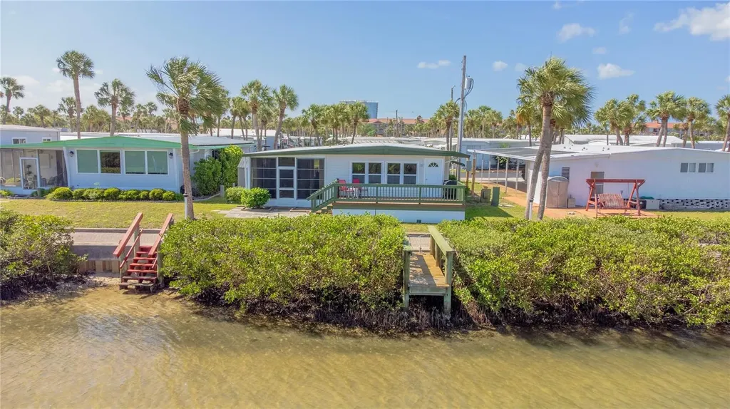 4851 W Gandy Boulevard Tampa FL 33611
