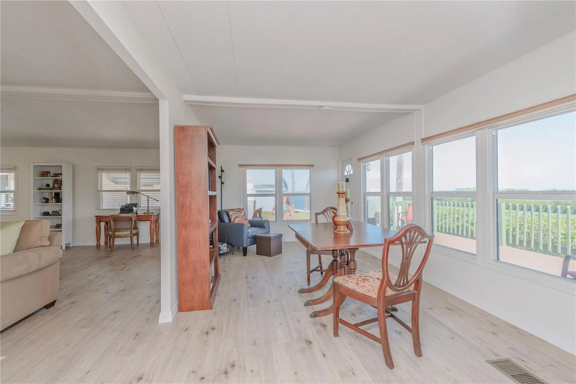 4851 W Gandy Boulevard Tampa FL 33611