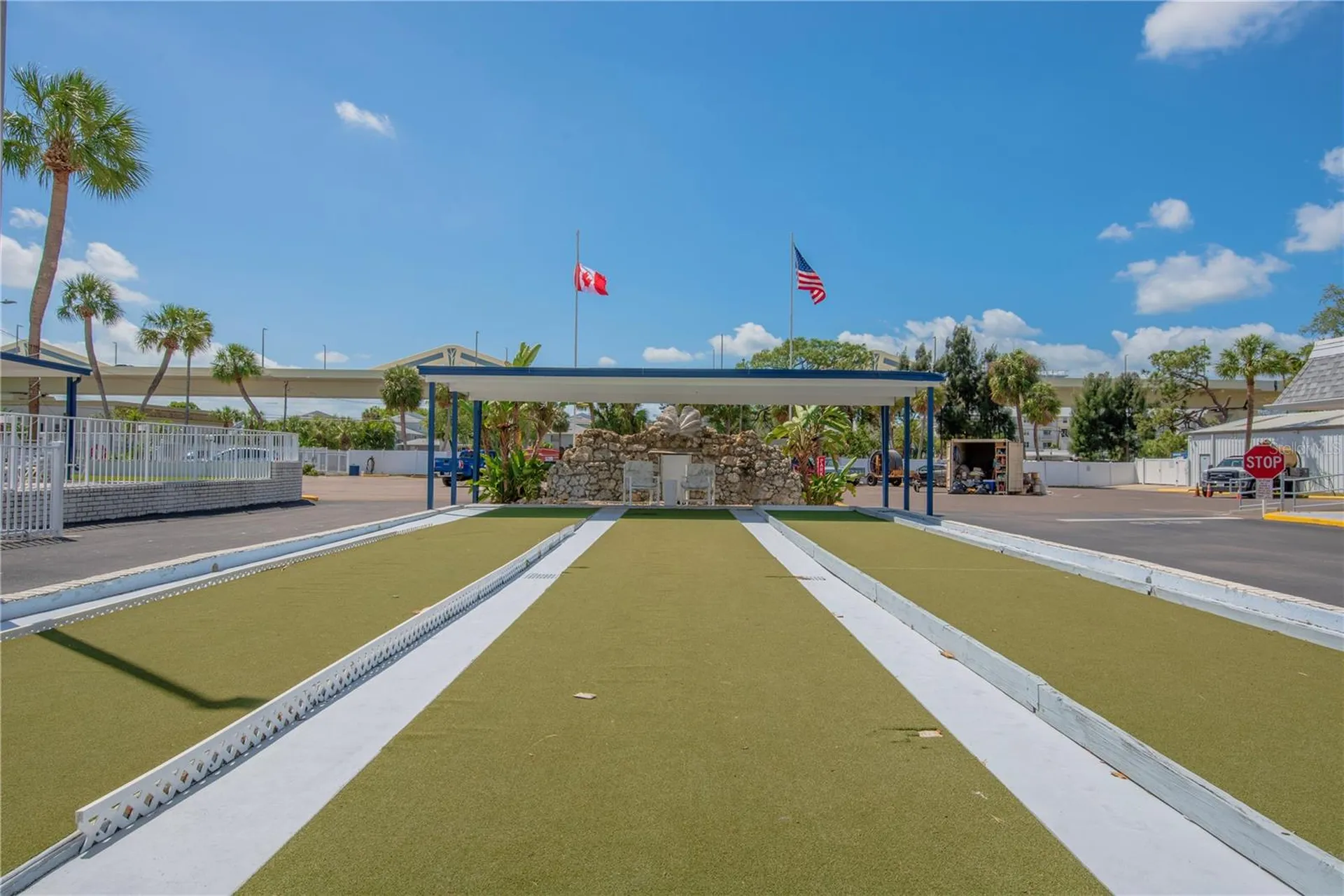 4851 W Gandy Boulevard Tampa FL 33611