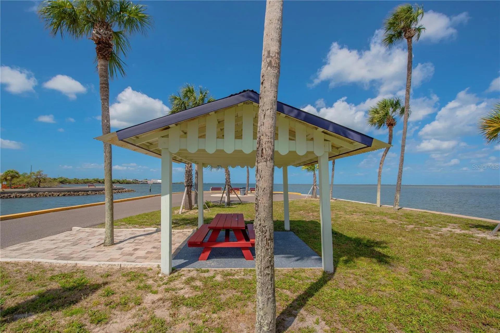 4851 W Gandy Boulevard Tampa FL 33611