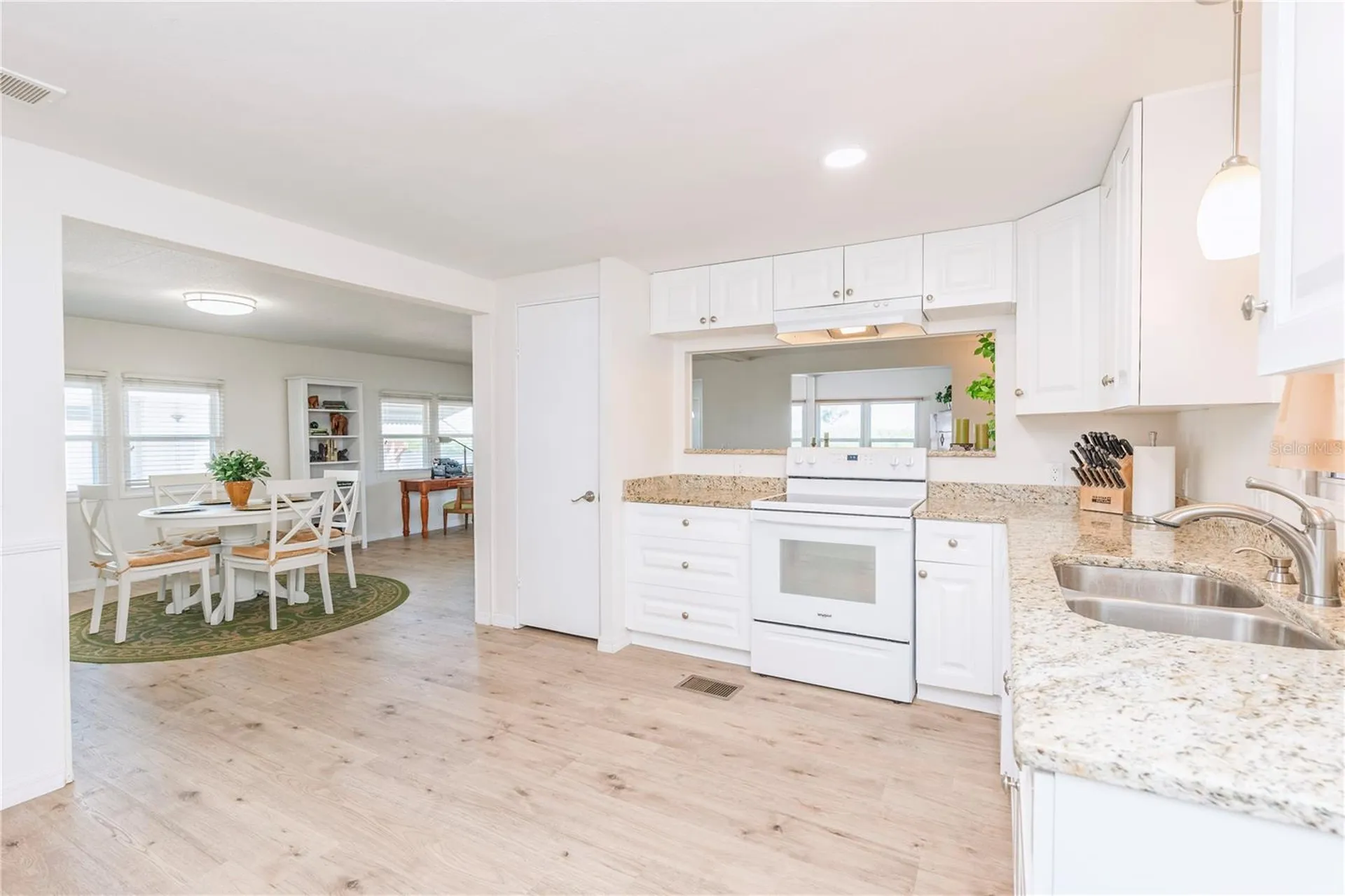 4851 W Gandy Boulevard Tampa FL 33611