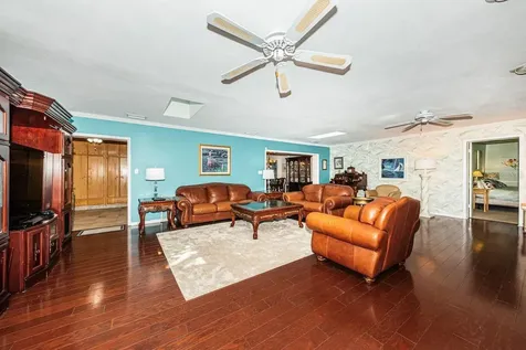 1704 Cypress Avenue Belleair FL 33756