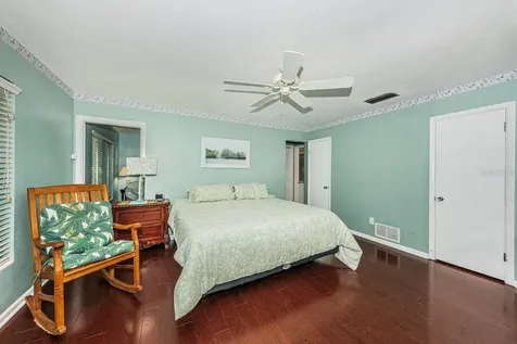 1704 Cypress Avenue Belleair FL 33756