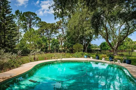 1704 Cypress Avenue Belleair FL 33756