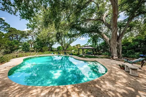 1704 Cypress Avenue Belleair FL 33756