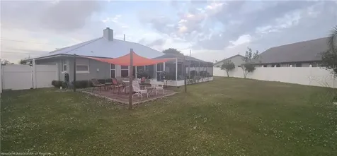 1811 W Allamanda Boulevard Avon Park FL 33825