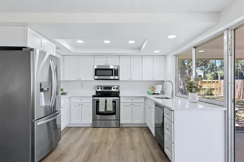 559 Golf And Sea Boulevard Apollo Beach FL 33572