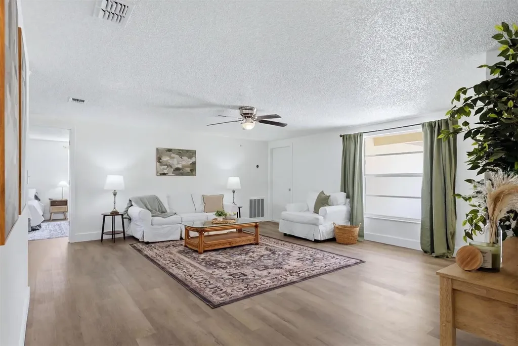 559 Golf And Sea Boulevard Apollo Beach FL 33572