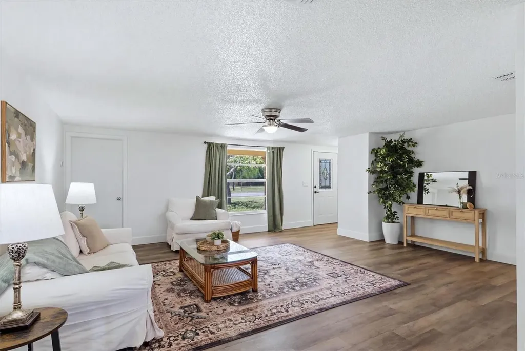 559 Golf And Sea Boulevard Apollo Beach FL 33572