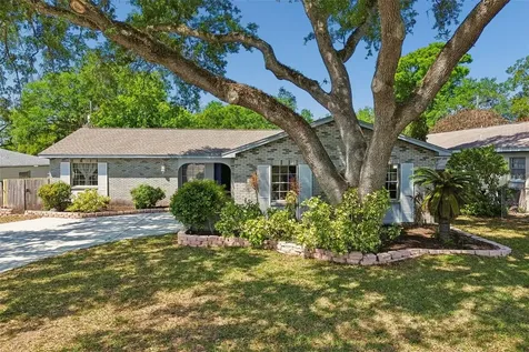 2210 Ladywood Court Brandon FL 33511