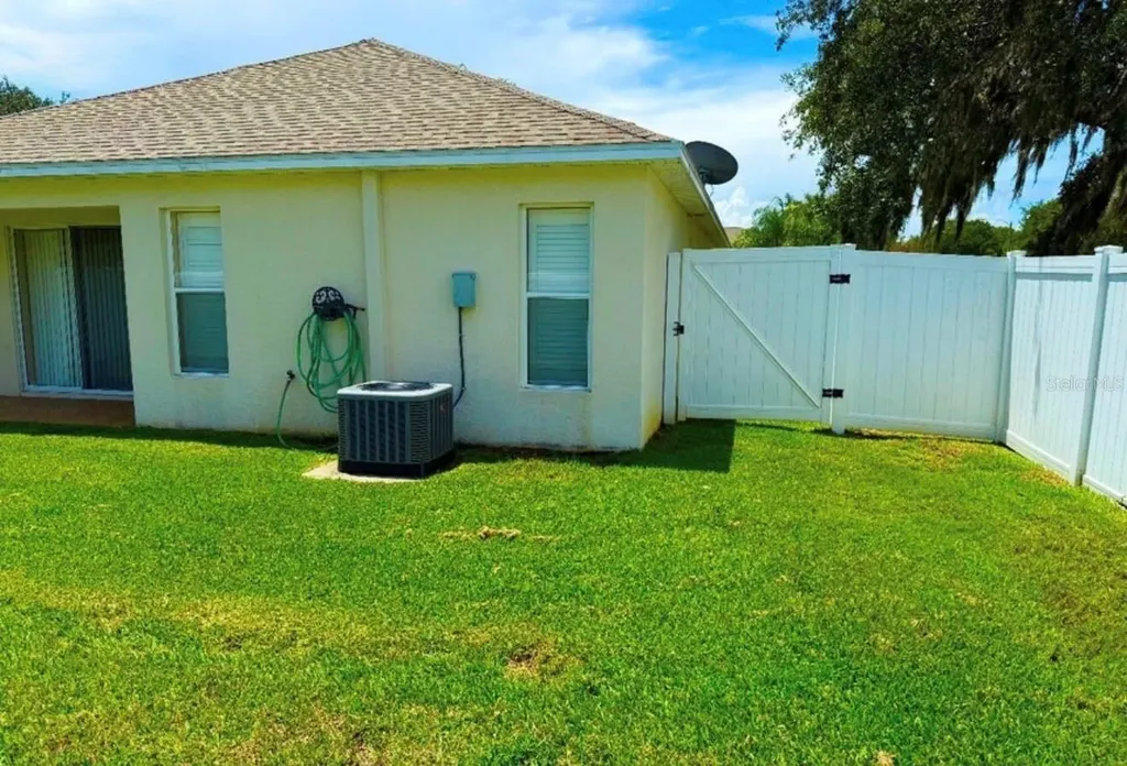 209 Winthrop Drive Spring Hill FL 34609