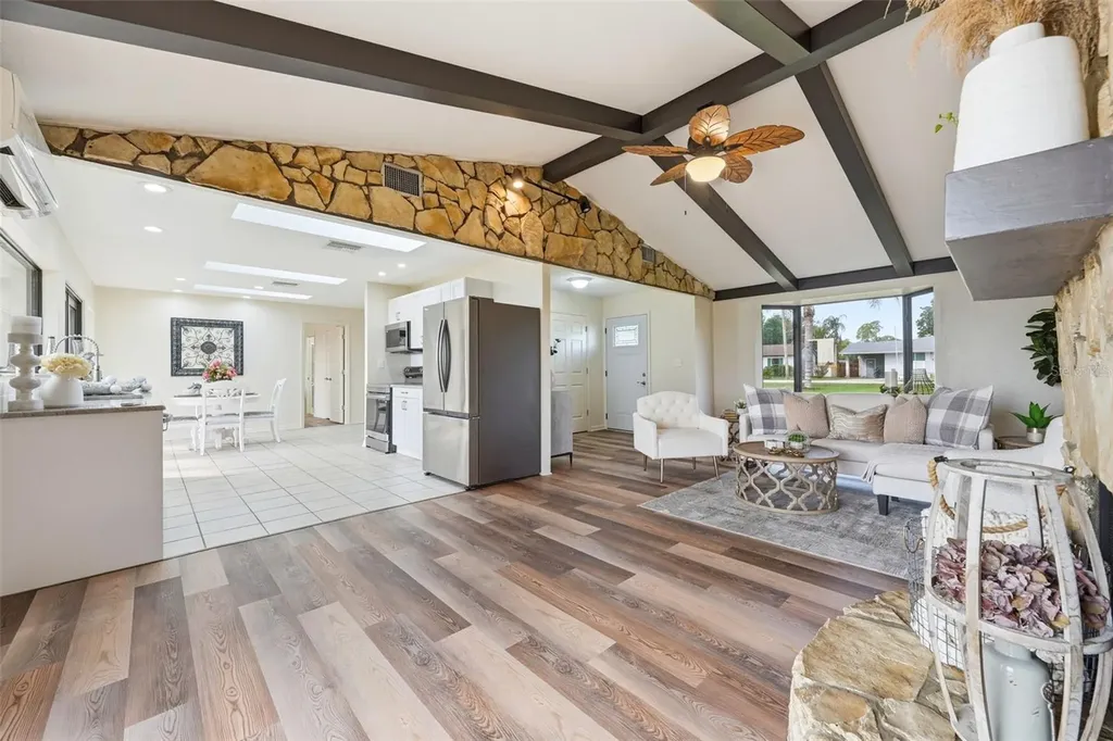33942 Linda Lane Leesburg FL 34788