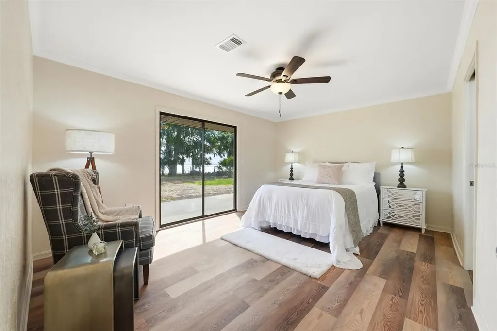 33942 Linda Lane Leesburg FL 34788