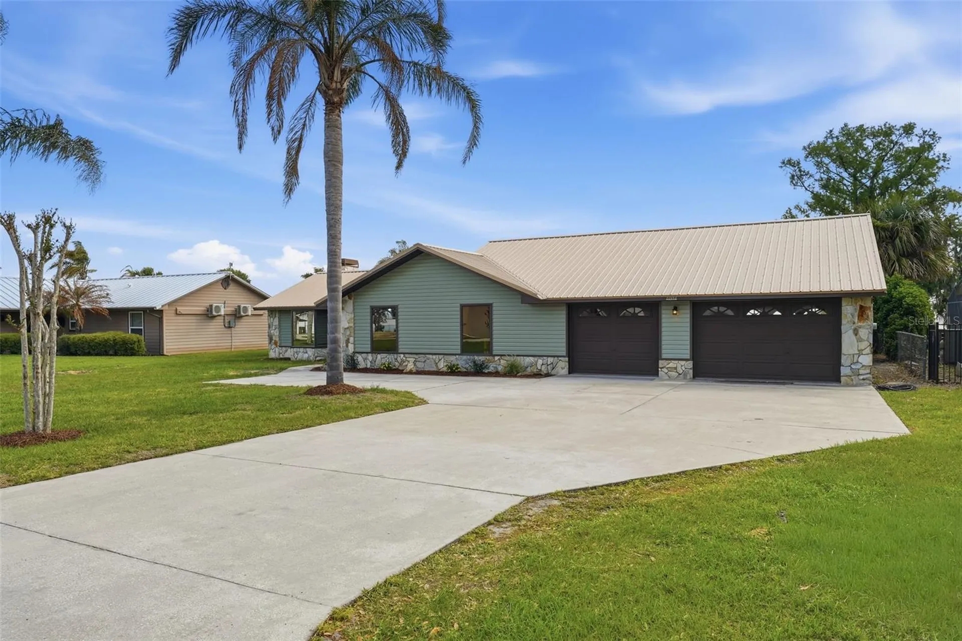 33942 Linda Lane Leesburg FL 34788