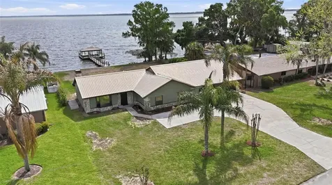 33942 Linda Lane Leesburg FL 34788