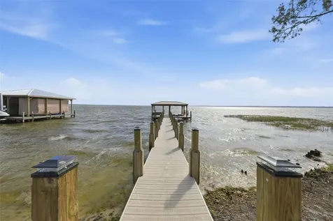 33942 Linda Lane Leesburg FL 34788