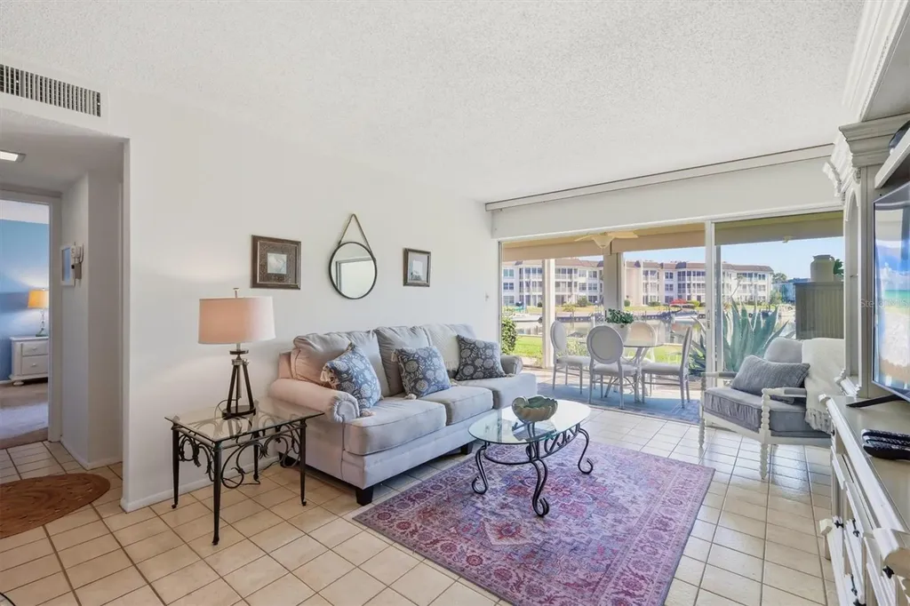 4350 Chatham Drive Longboat Key FL 34228