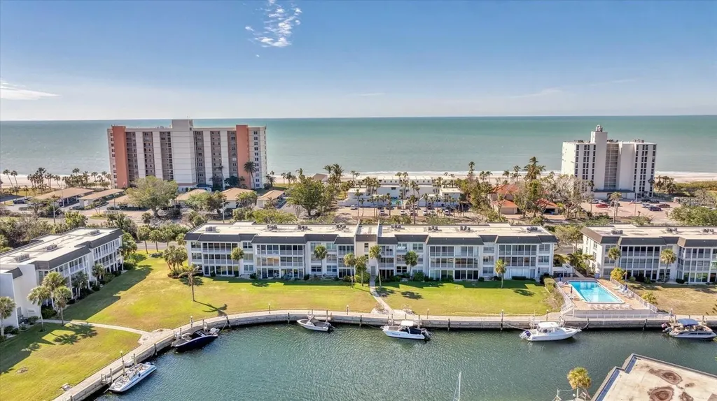 4350 Chatham Drive Longboat Key FL 34228