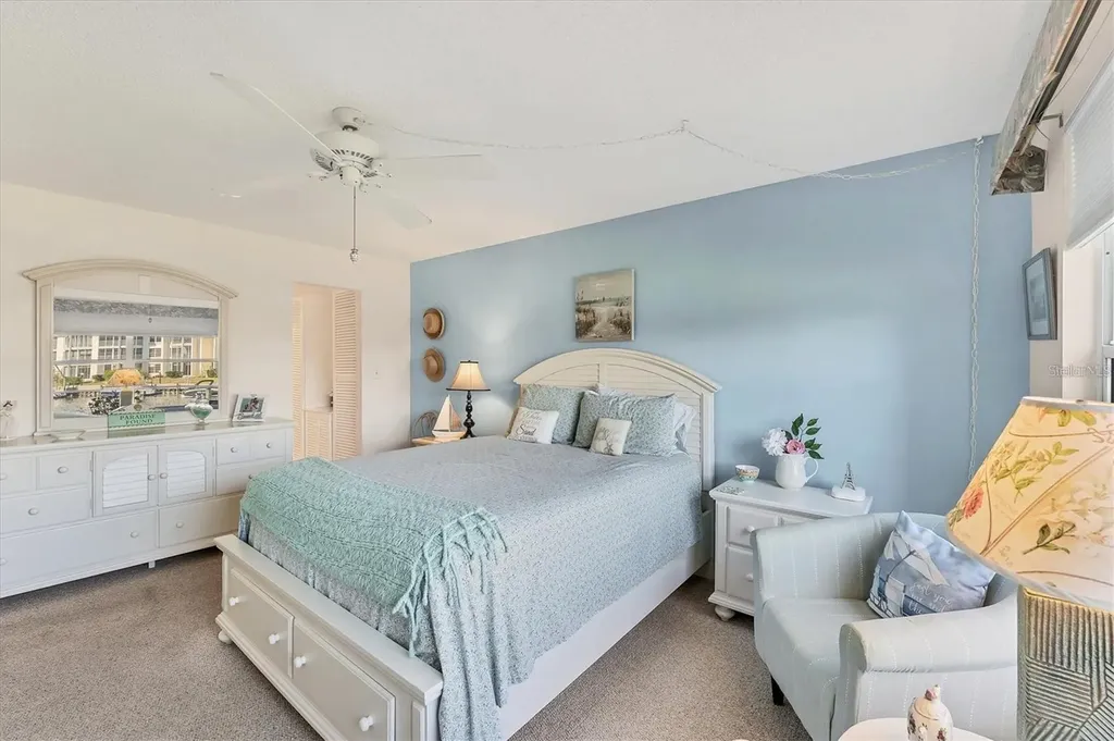 4350 Chatham Drive Longboat Key FL 34228