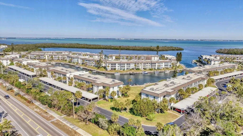4350 Chatham Drive Longboat Key FL 34228