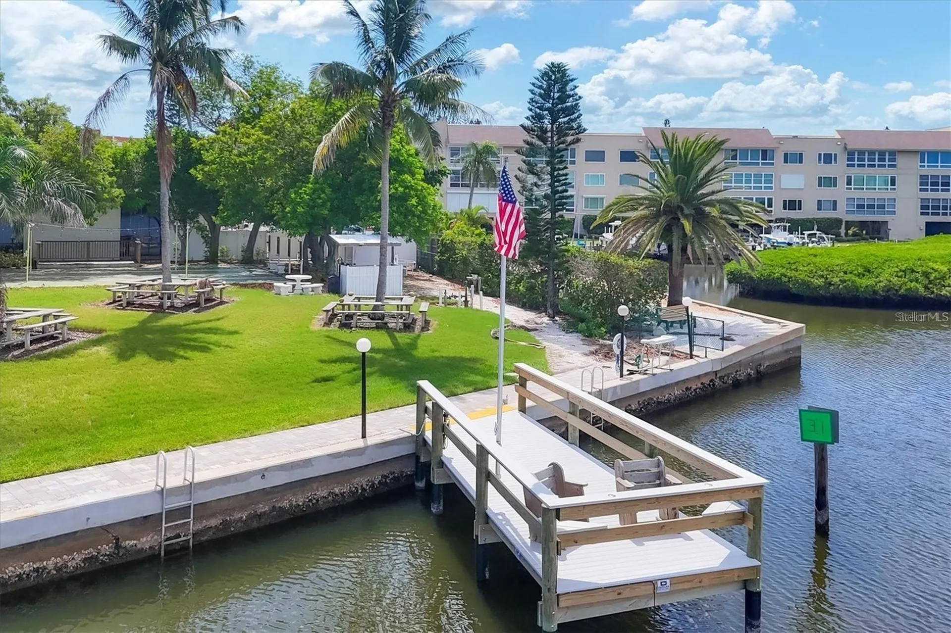 4350 Chatham Drive Longboat Key FL 34228