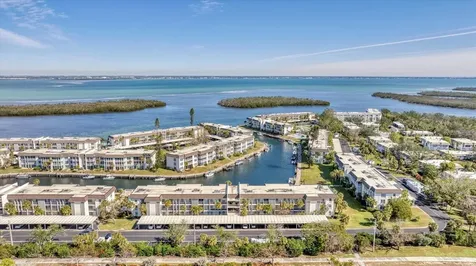 4350 Chatham Drive Longboat Key FL 34228