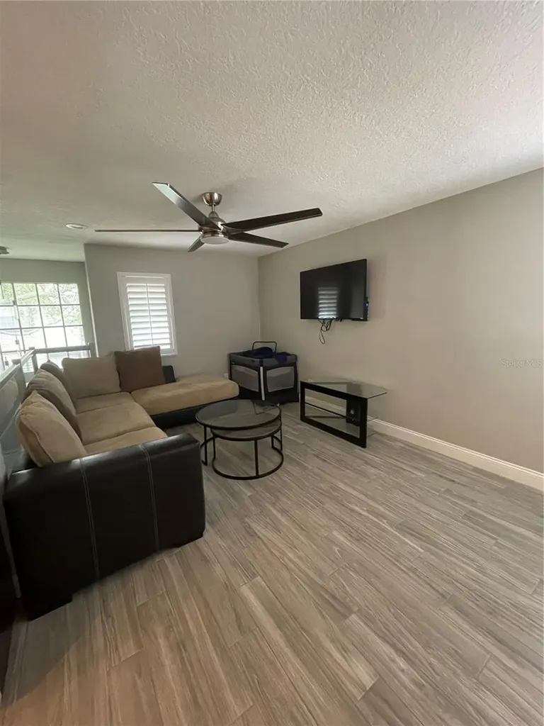 1450 Mahogany Lane Palm Harbor FL 34683
