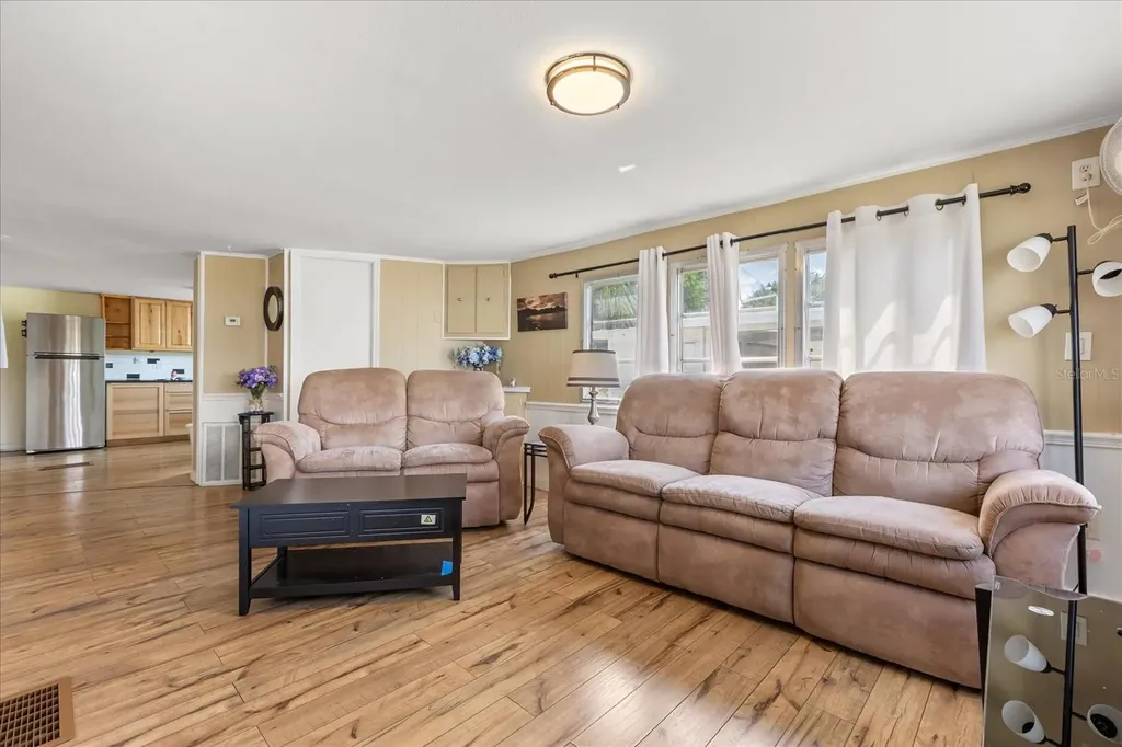 11504 Hickory Lane Tavares FL 32778