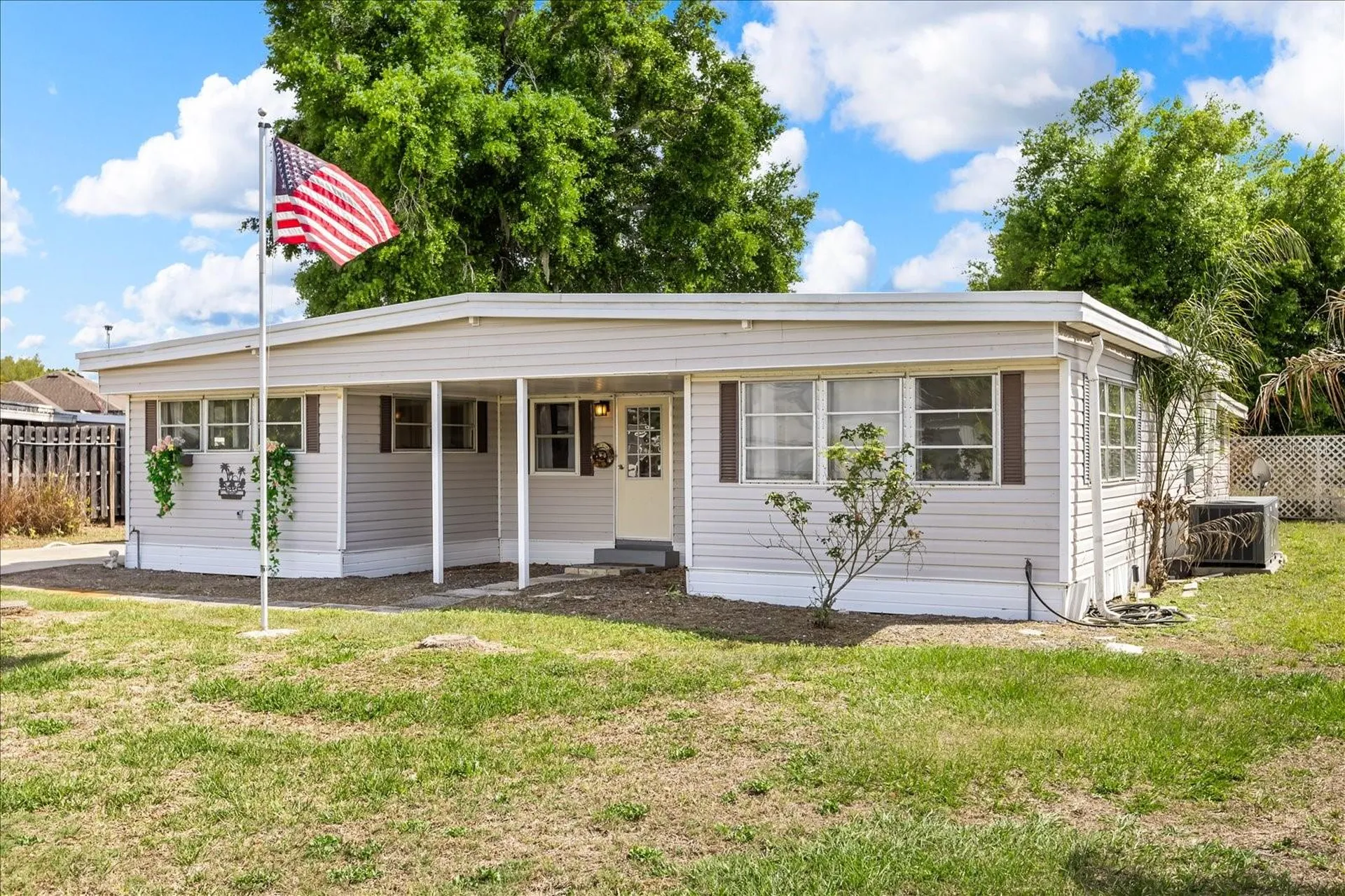 11504 Hickory Lane Tavares FL 32778