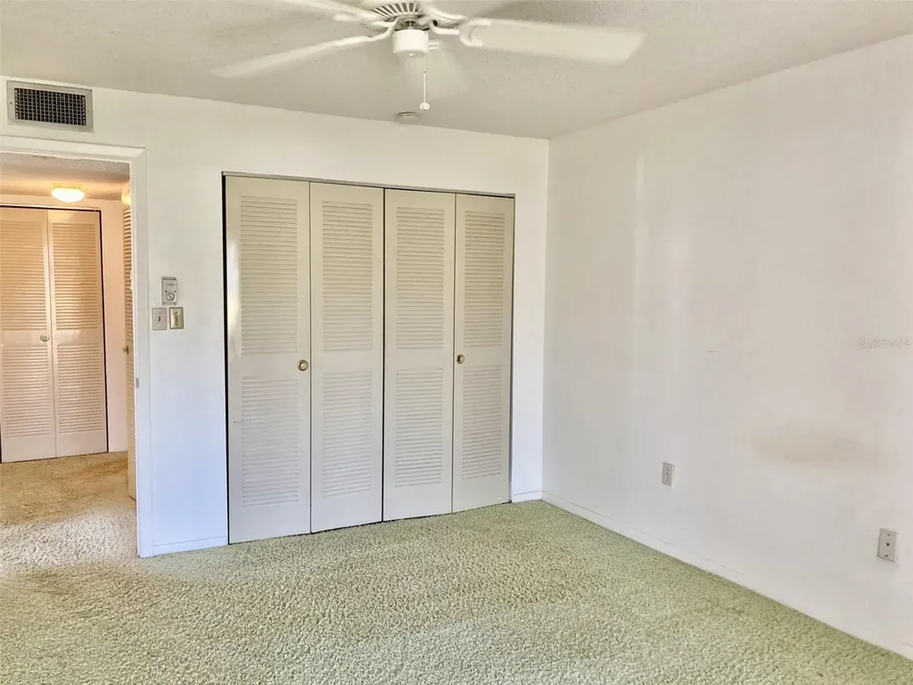 202 47th Avenue Drive W Bradenton FL 34207