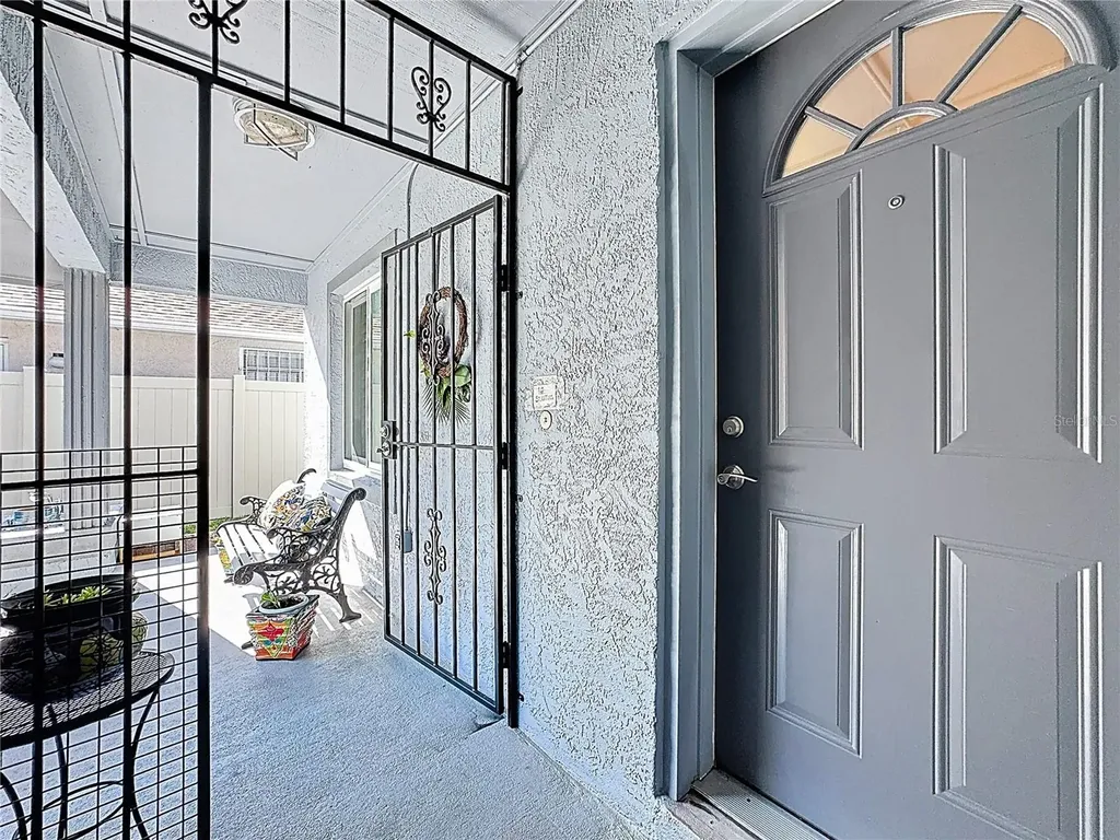 10405 Cresto Delsol Circle Orlando FL 32817