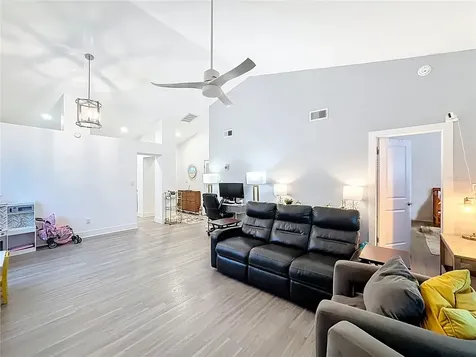 10405 Cresto Delsol Circle Orlando FL 32817