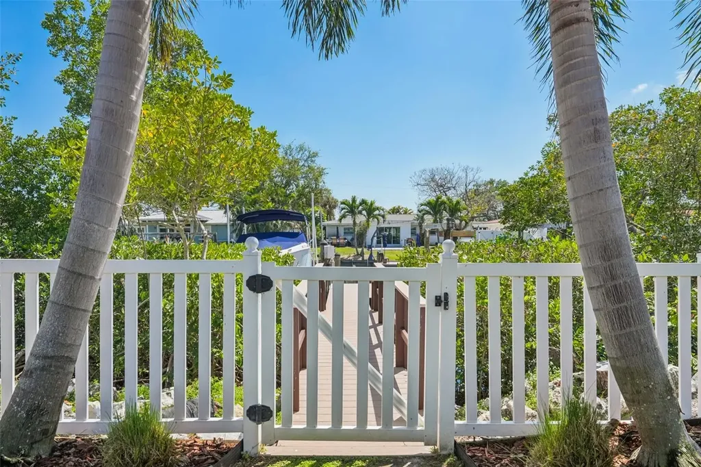 750 Sand Pine Drive NE St Petersburg FL 33703
