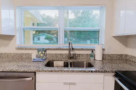 7800 Washington Street Port Richey FL 34668