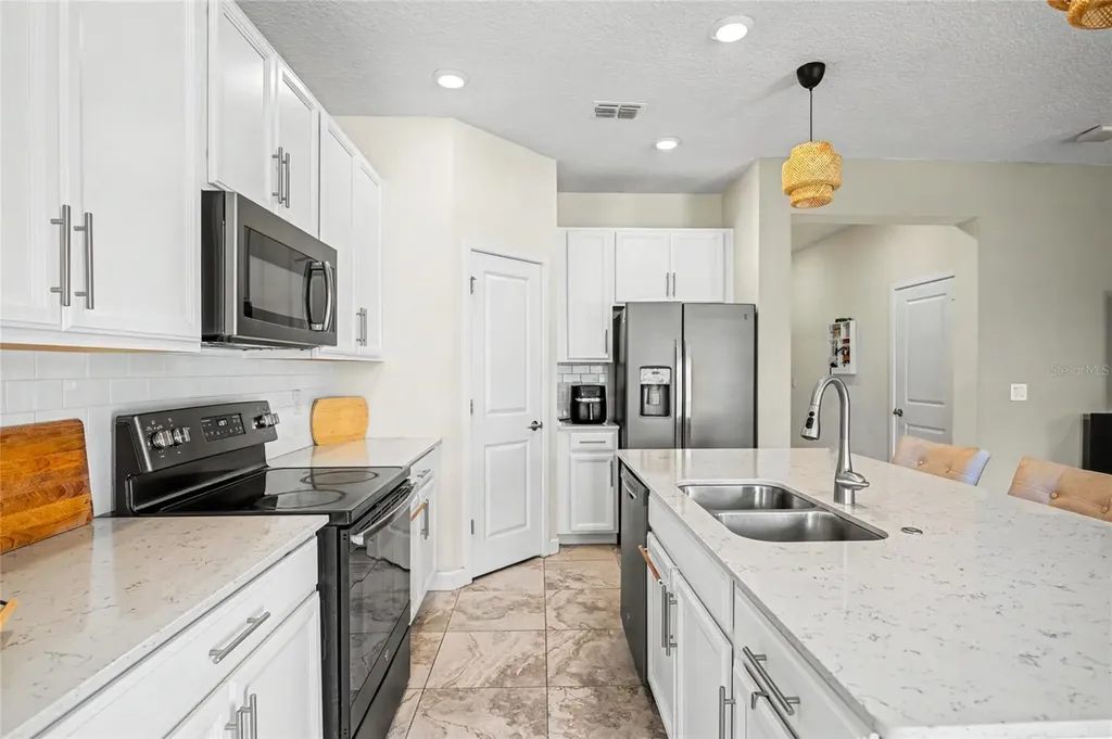 1734 Black Maple Place Ocoee FL 34761