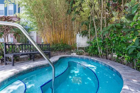 2440 W Horatio Street Tampa FL 33609