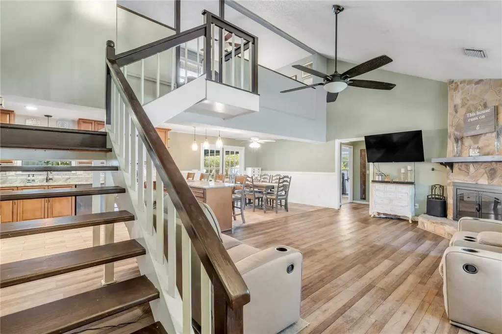 281 Galbraith Avenue Oak Hill FL 32759
