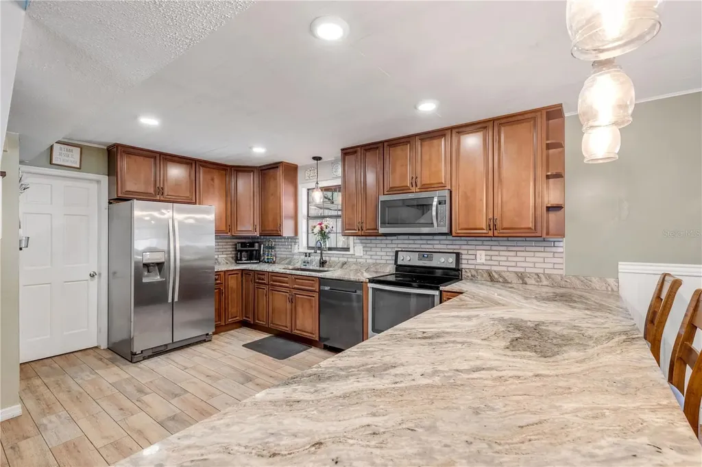 281 Galbraith Avenue Oak Hill FL 32759