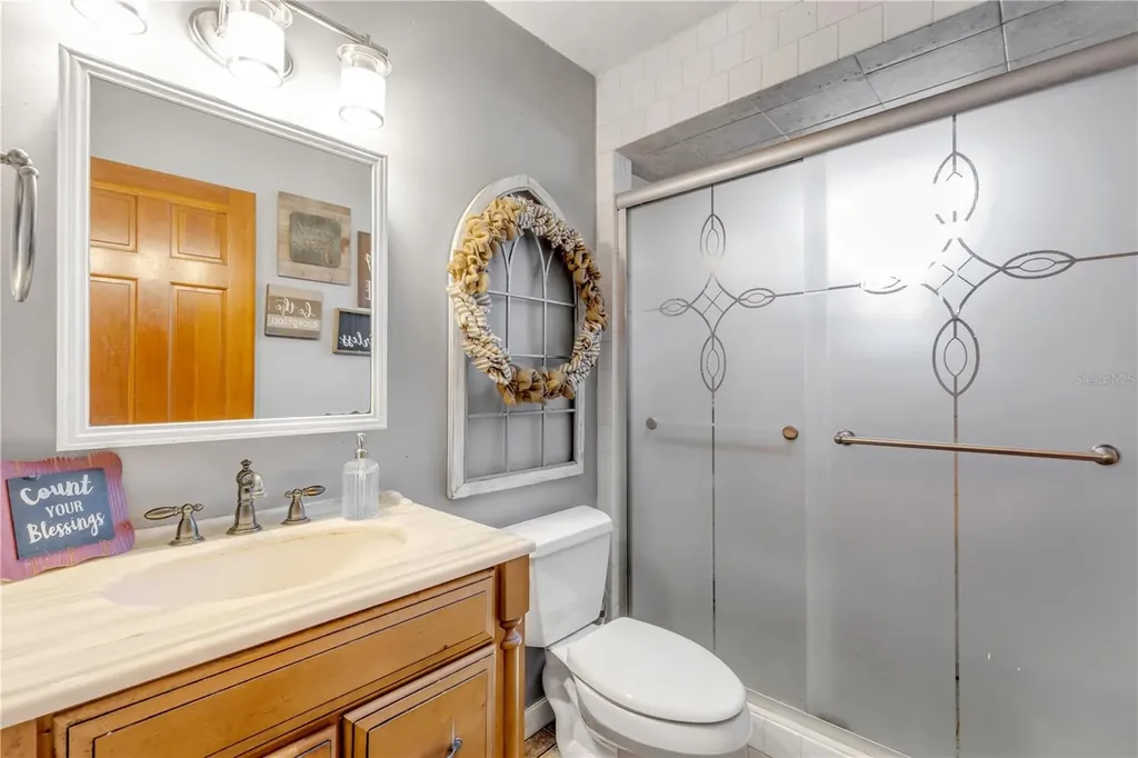 281 Galbraith Avenue Oak Hill FL 32759