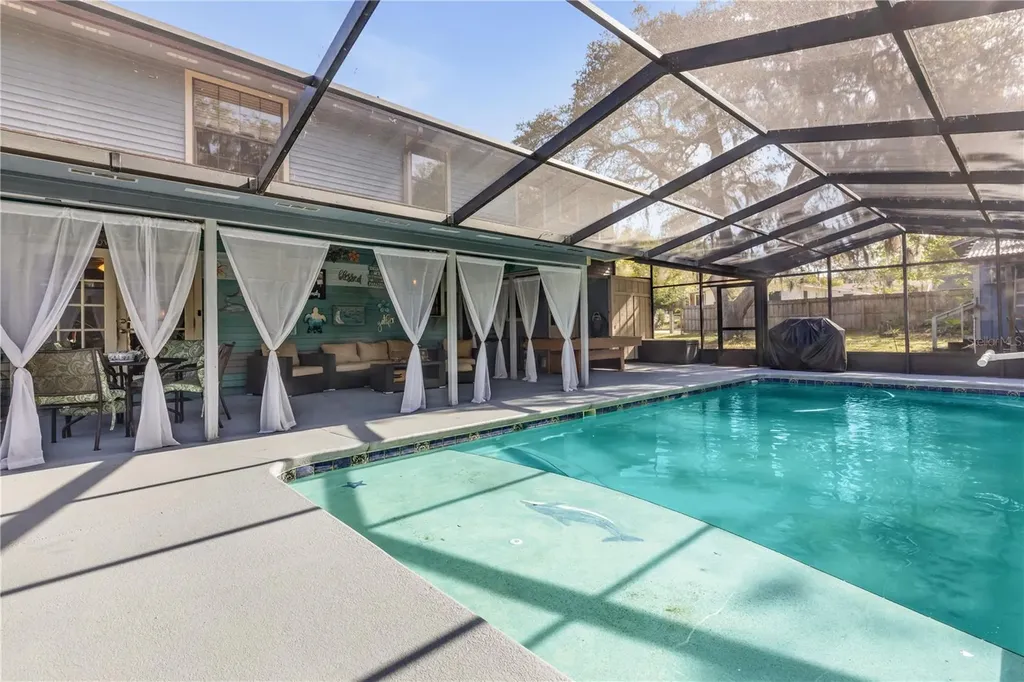 281 Galbraith Avenue Oak Hill FL 32759