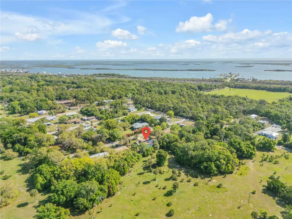 281 Galbraith Avenue Oak Hill FL 32759