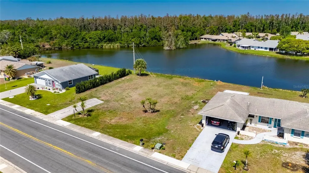 1738 W Del Webb Boulevard Sun City Center FL 33573