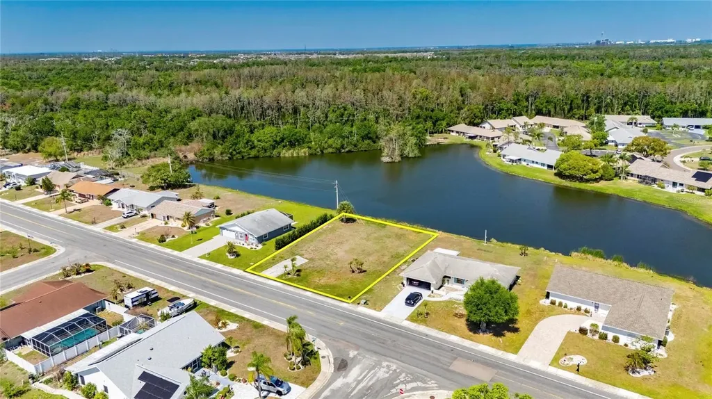 1738 W Del Webb Boulevard Sun City Center FL 33573